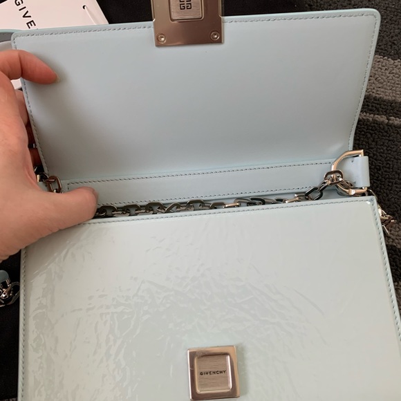 Givenchy small 4G shoulder crossbody bag - Picture 6 of 10